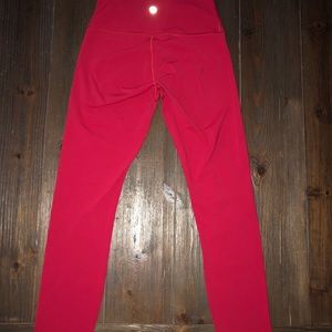 Lululemon high rise wunder under